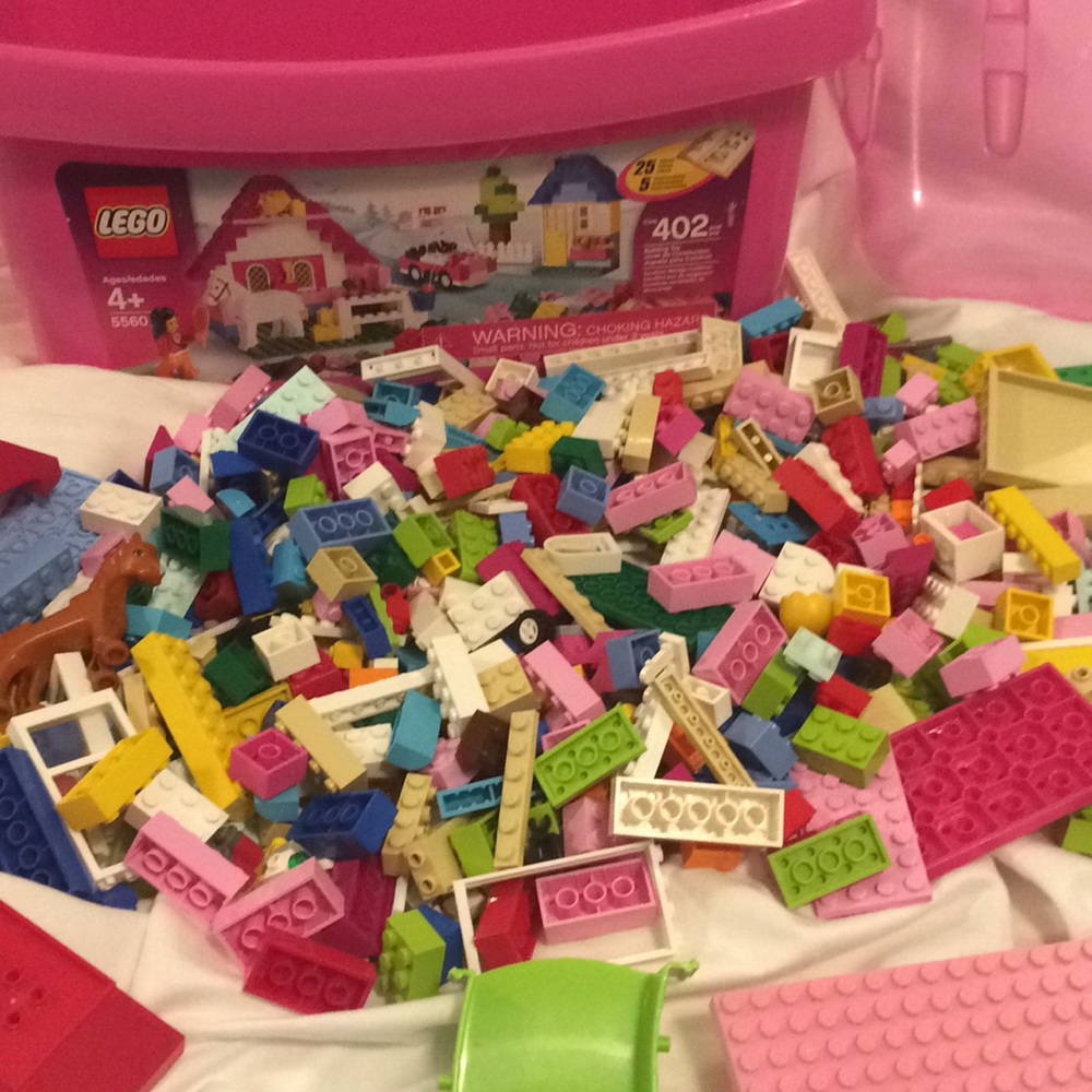LEGO Building Set - Picture 3 of 5